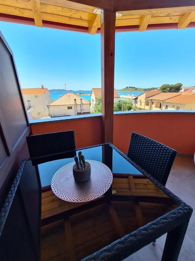 Cozy Apartments Neda Near The Sea Pakostane