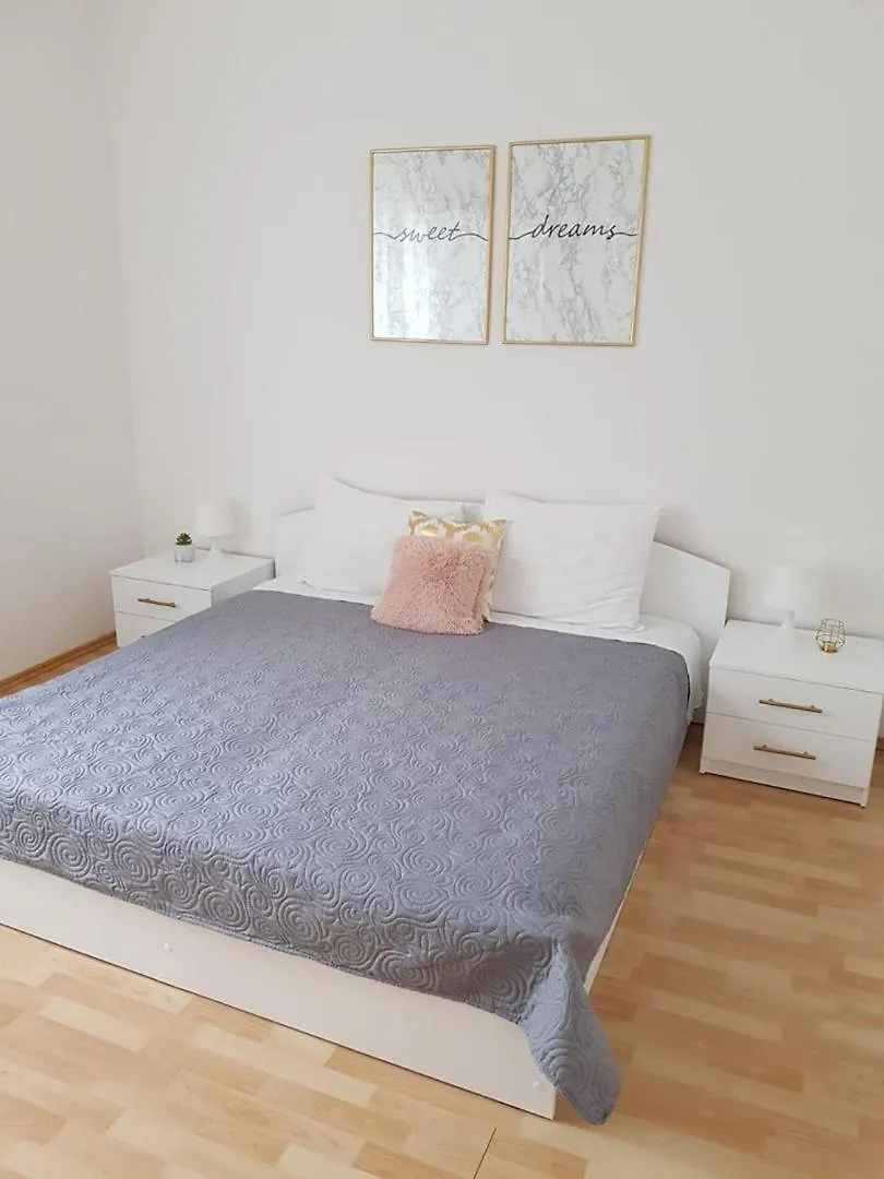 Guest house Cozy Apartments Neda Near The Sea Pakostane
